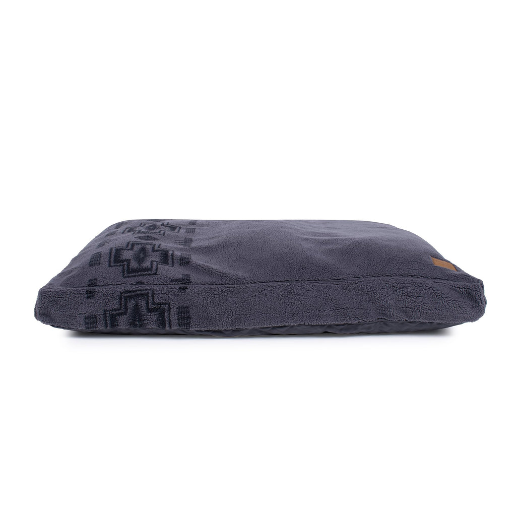 Pendleton Berber Dog Bed, Plush Pet Napper with Faux Suede Reverse and Removable Washable Cover, Rectangle Pet Bed, Large, Harding Tonal Natural
