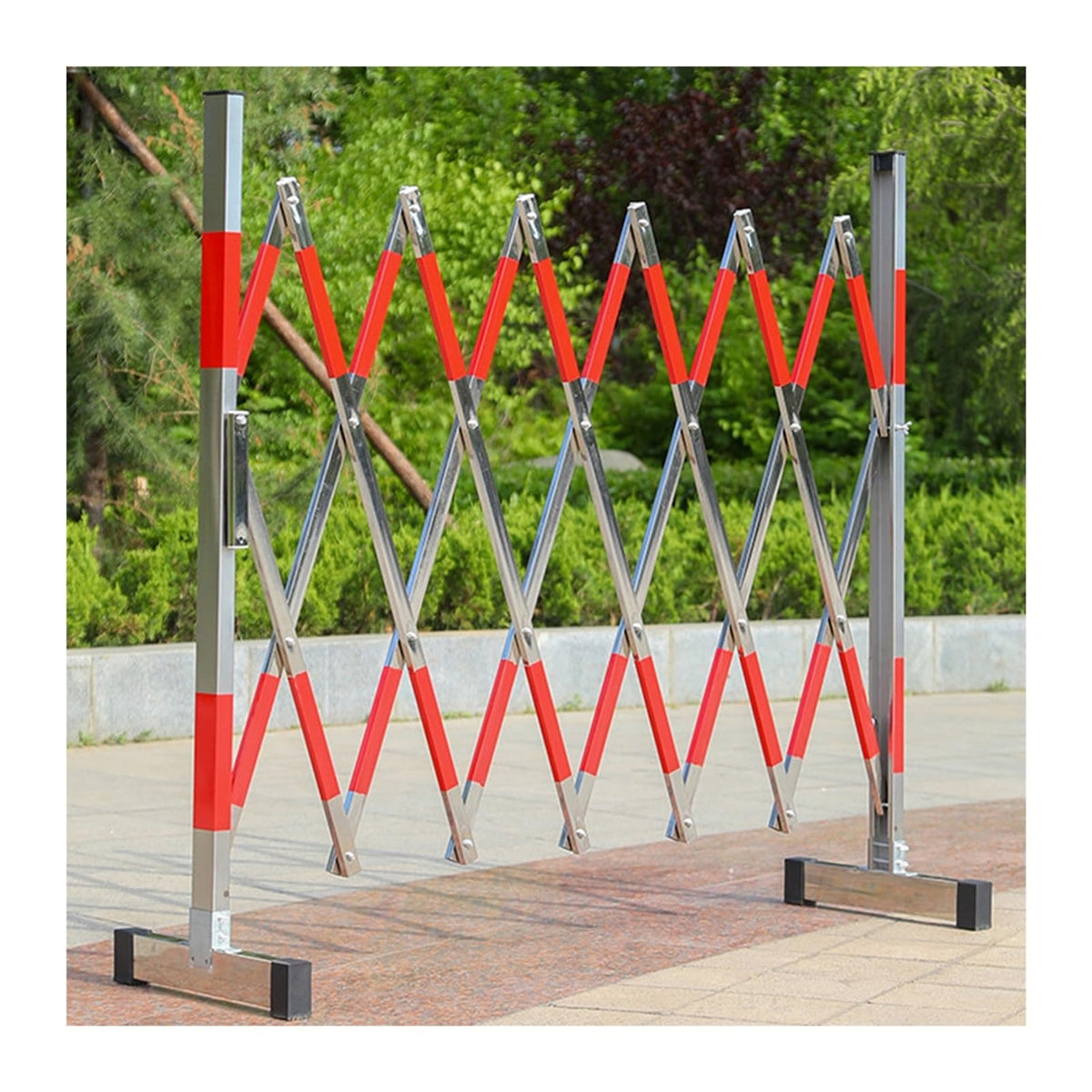 Barriers, Expandable Metal Barricade Safety Barrier Gate Flexible Stainless Steel Outdoor Driveway Garage Door School Farmland Closed Barricade Gate Adjustable Traffic,59.06x78.75in