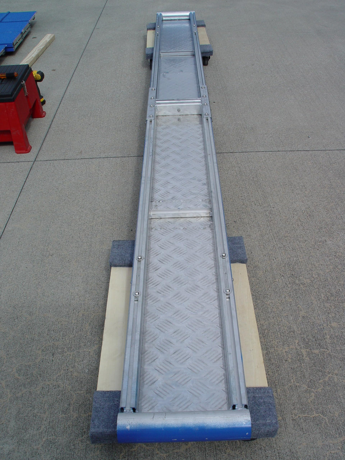 Dog Agility Dog Walk, Aluminum Alloy, All-Weather, Non-Rust, Competition Size: 12’ with Rubber Surface